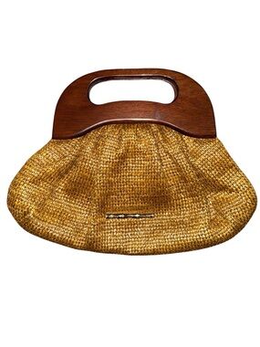 Elaine Turner Woven Straw Clutch with Wooden Handle, beachy, like new!